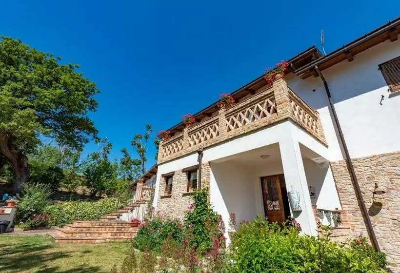 ホテル Locanda Del Picchio