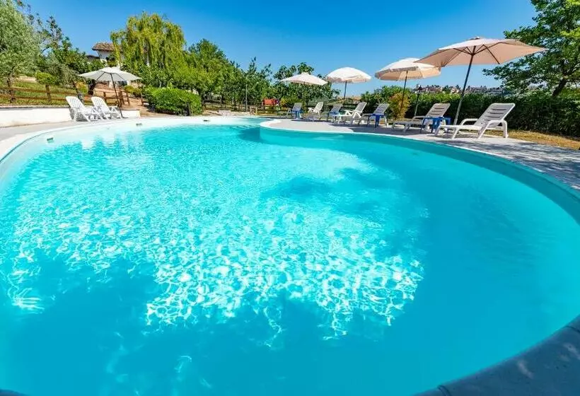 ホテル Locanda Del Picchio