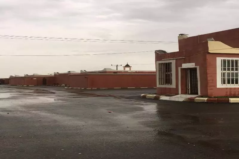 Hotelli Oyo 577 Saida Villas