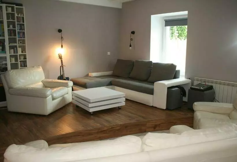 ペンション Les Chambres D Hôtes De La Croix Bleue