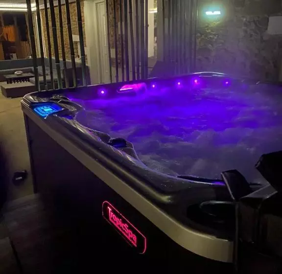 ペンション Les Chambres D Hôtes De La Croix Bleue