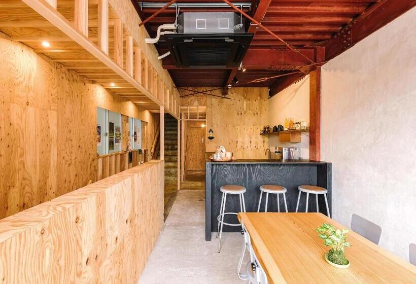 הוסטל Whykumano