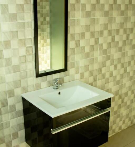 Bed & Breakfast Vakhusi Guesthouse