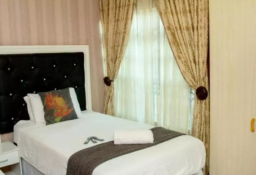 ベッドアンドブレックファースト Vakhusi Guesthouse