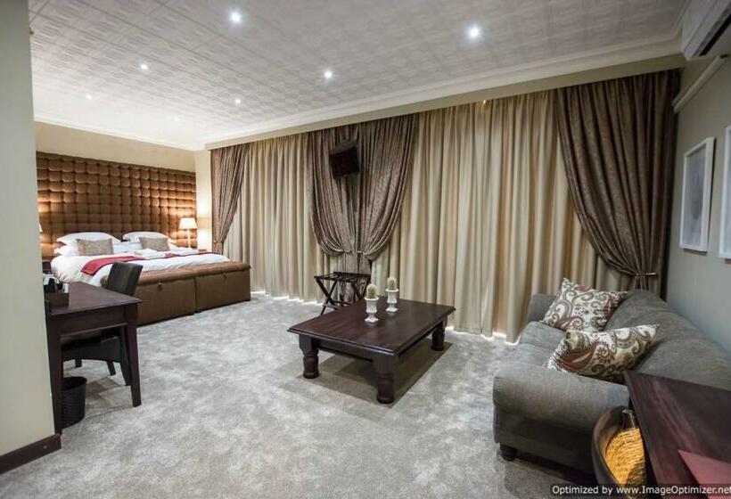 בית מלון כפרי Border