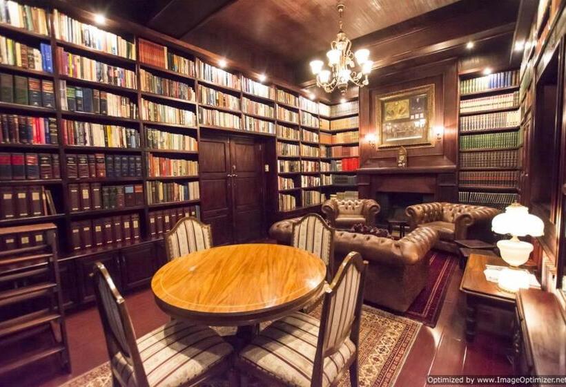 בית מלון כפרי Border