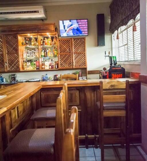 בית מלון כפרי Border