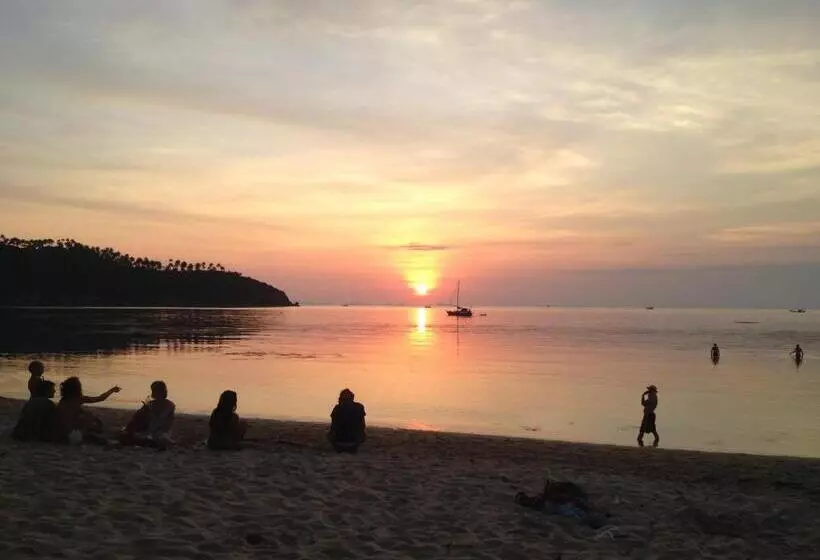 Hotelli Koh Ma Beach Resort   Sha Extra Plus