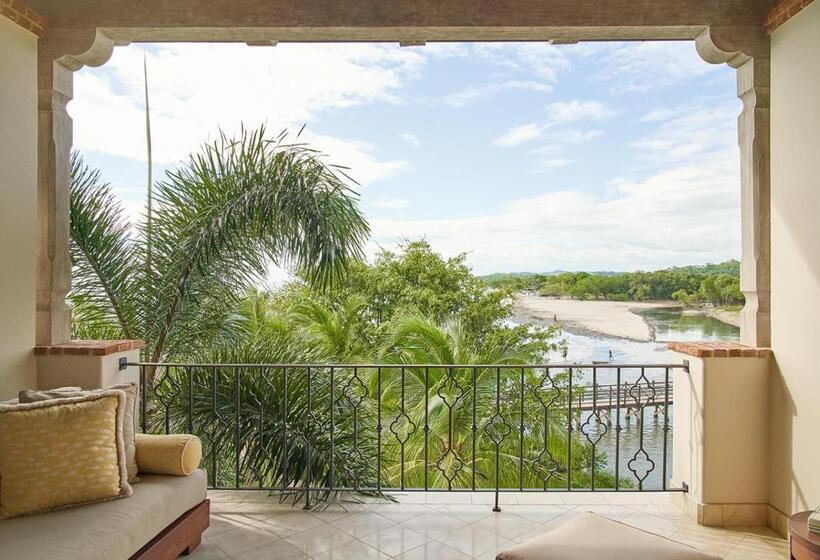 هتل Rancho Santana