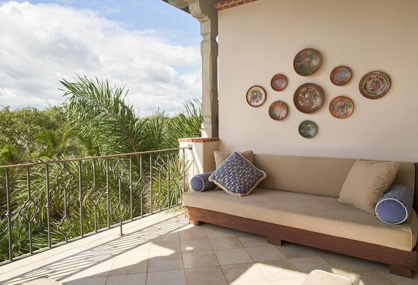 هتل Rancho Santana