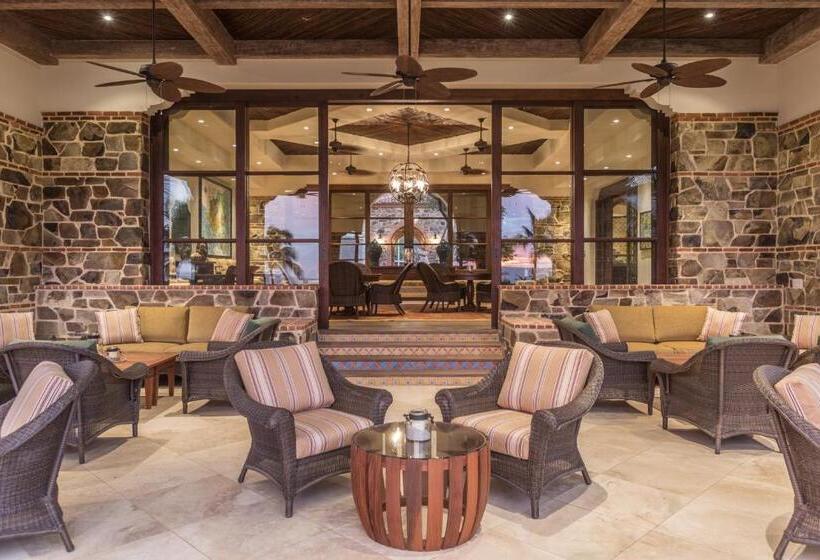 هتل Rancho Santana