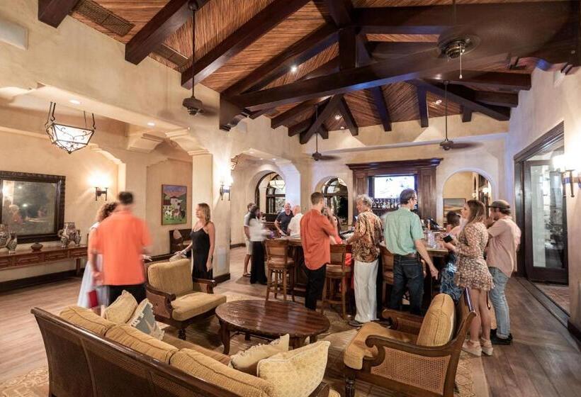 هتل Rancho Santana