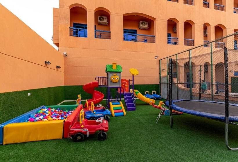 هتل Royal Day Plaza