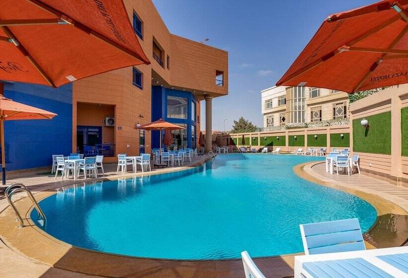 هتل Royal Day Plaza