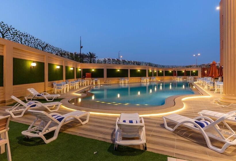 هتل Royal Day Plaza