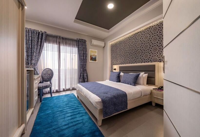 هتل Royal Day Plaza