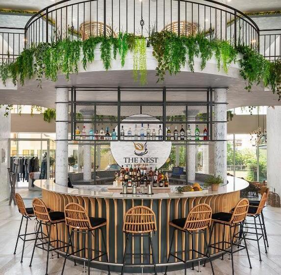 ホテル Siena Premium Retreat