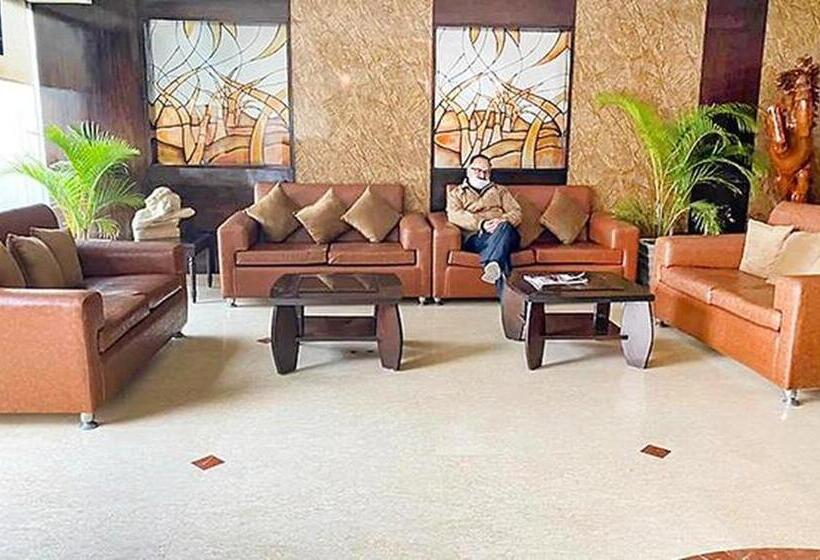 Отель The Pearl Industrial Area Phase 2