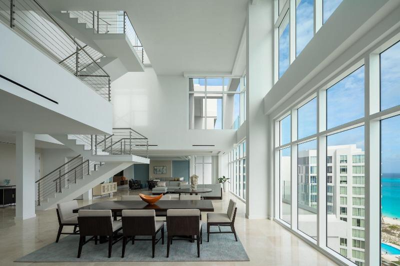 هتل The Ritz Carlton, Turks & Caicos