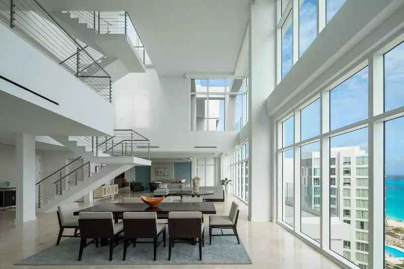 هتل The Ritz Carlton, Turks & Caicos