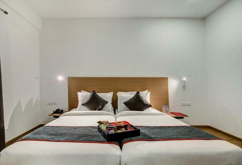 فندق Townhouse Sector 66 Noida Near Noida Sector Metro Station