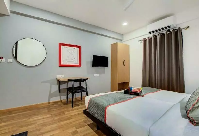 Hotelli Townhouse Sector 66 Noida Near Noida Sector Metro Station