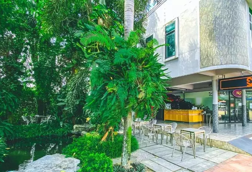 K2 Hotel At Thachang