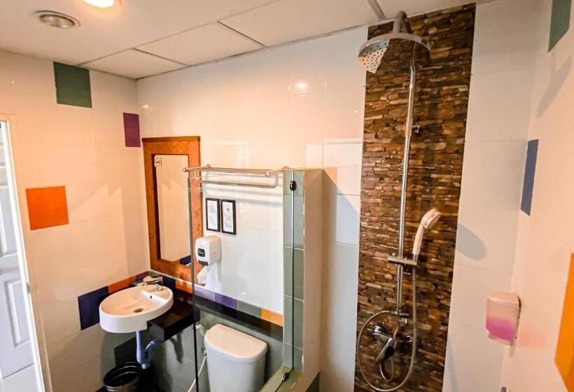 K2 Hotel At Thachang