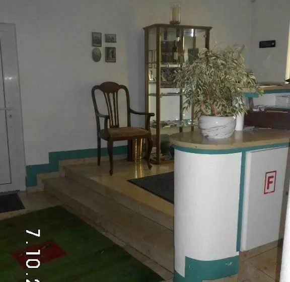 Majatalo Gasthaus Neupert