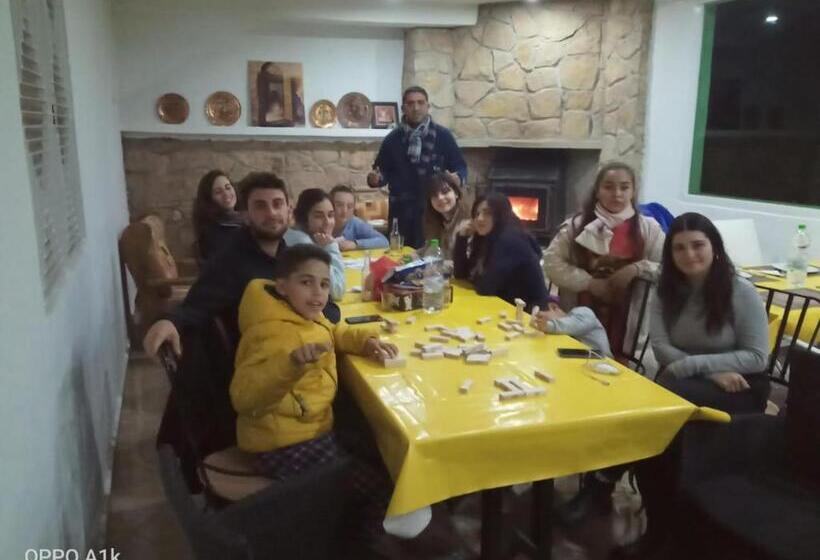 ペンション Le Gite Du Barrage