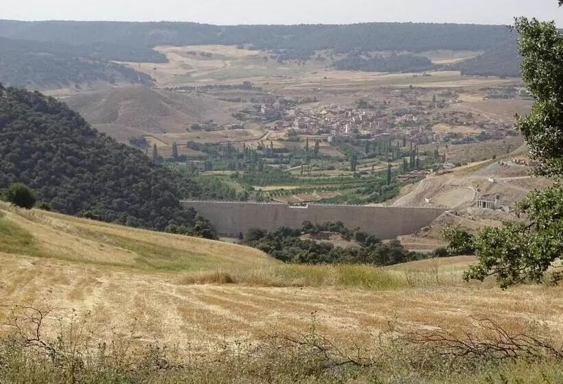 Majatalo Le Gite Du Barrage