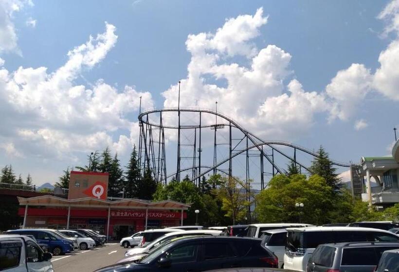 بنسيون Log Cabin Rentals & Finland Sauna Step House