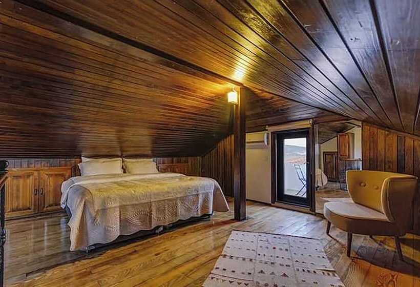 Bed and Breakfast Alayaz