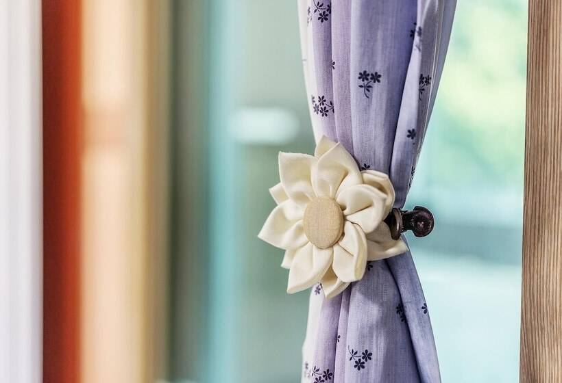 Goseong Gamnamu Pension