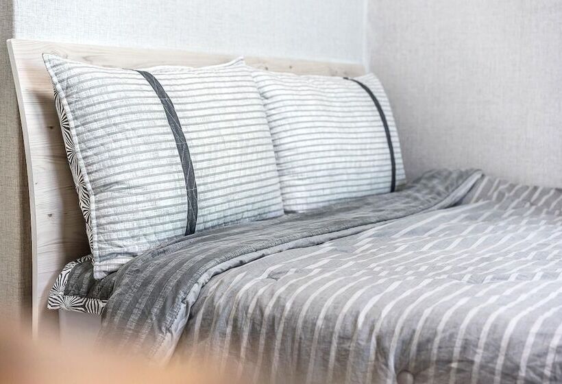 Goseong Gamnamu Pension