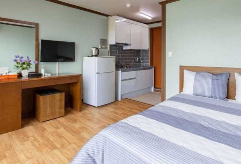 Goseong Orient Pension