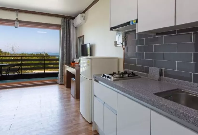 Goseong Orient Pension