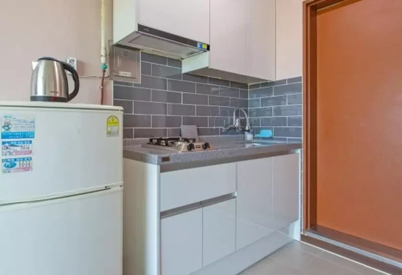 Goseong Orient Pension