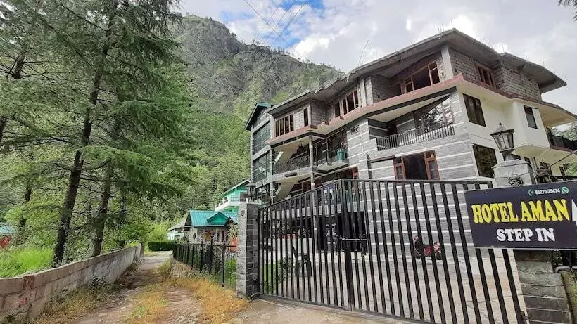 هتل Aman Palace Kasol