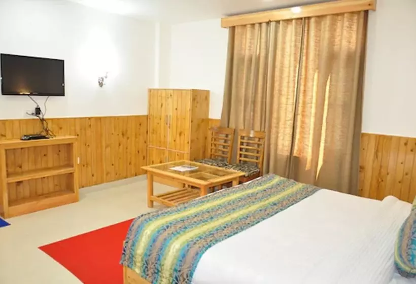 هتل Aman Palace Kasol