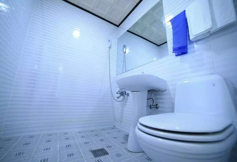 هتل Goseong Sunshine Beach Pension