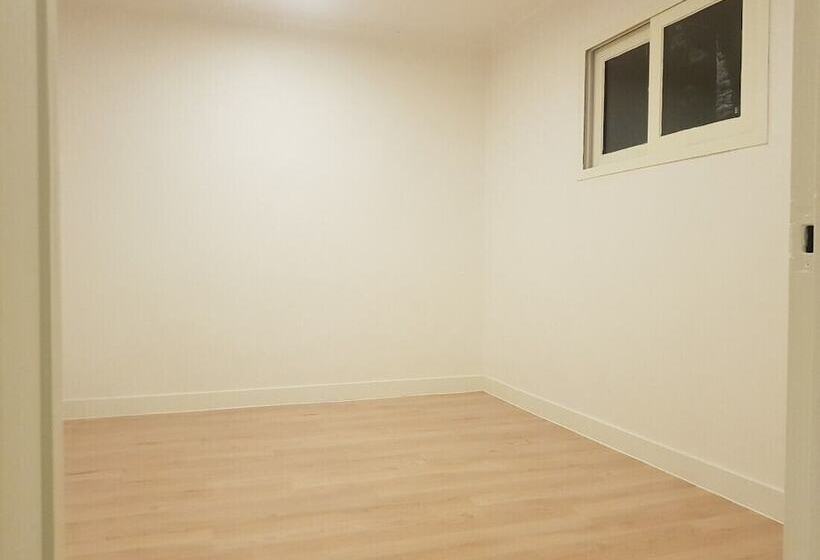 Отель Goseong Sunshine Beach Pension