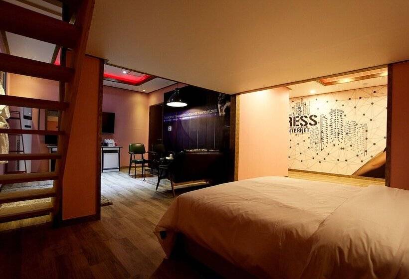 Motel Anshan Pinocchio