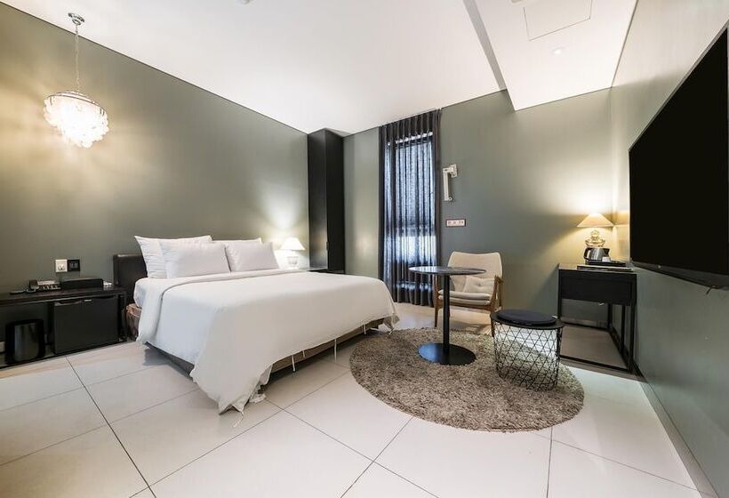 מוטל Gwangyang Harbor Bridge