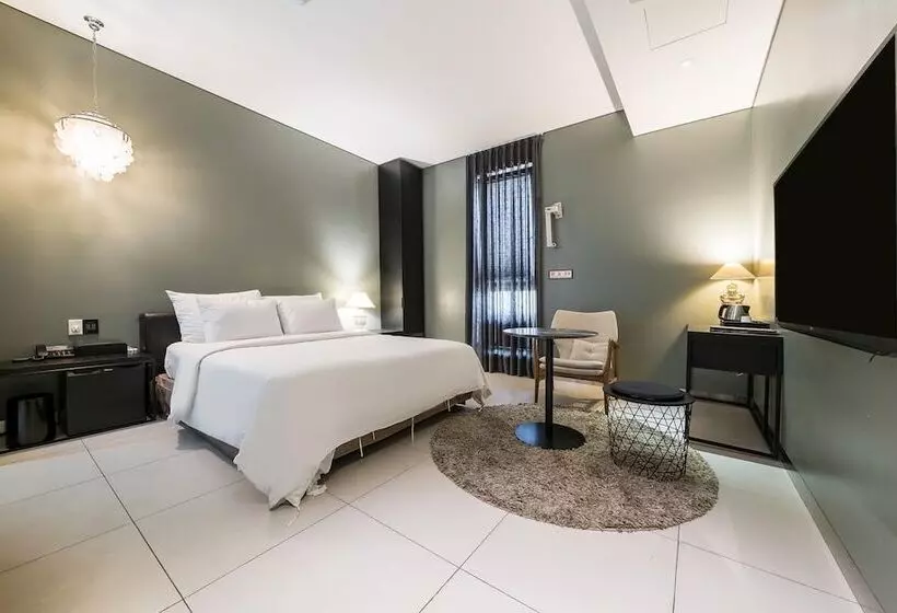 Motelli Gwangyang Harbor Bridge