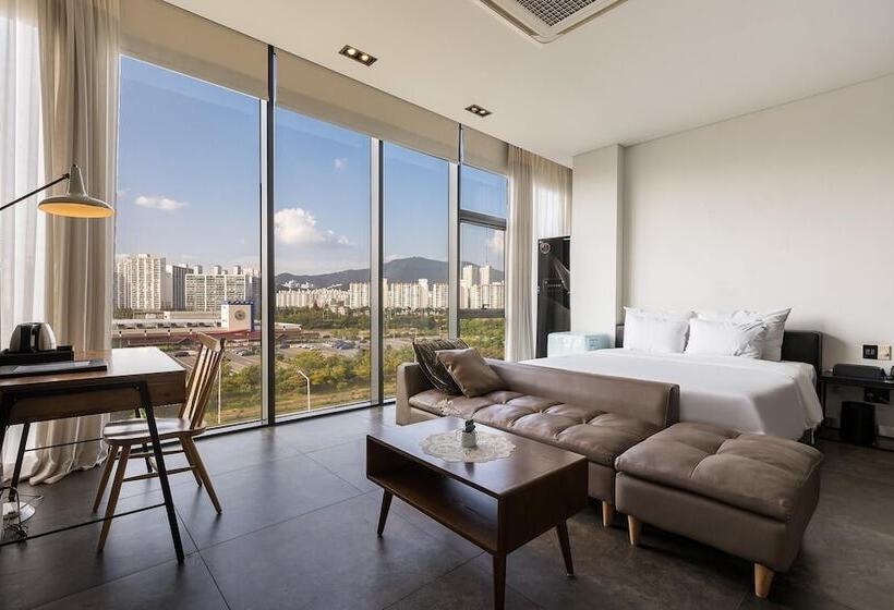 מוטל Gwangyang Harbor Bridge