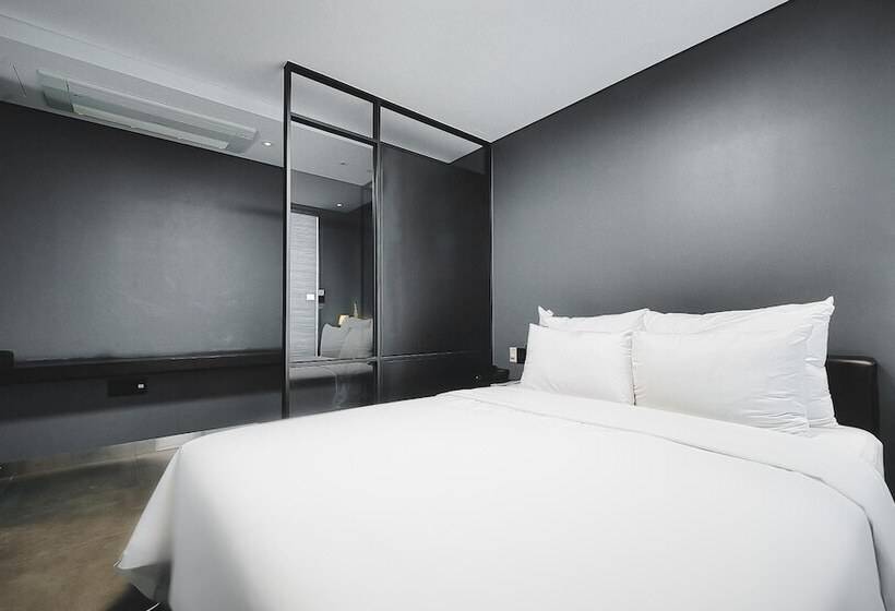 מוטל Gwangyang Harbor Bridge