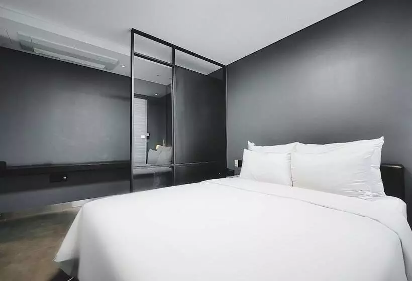 Motelli Gwangyang Harbor Bridge