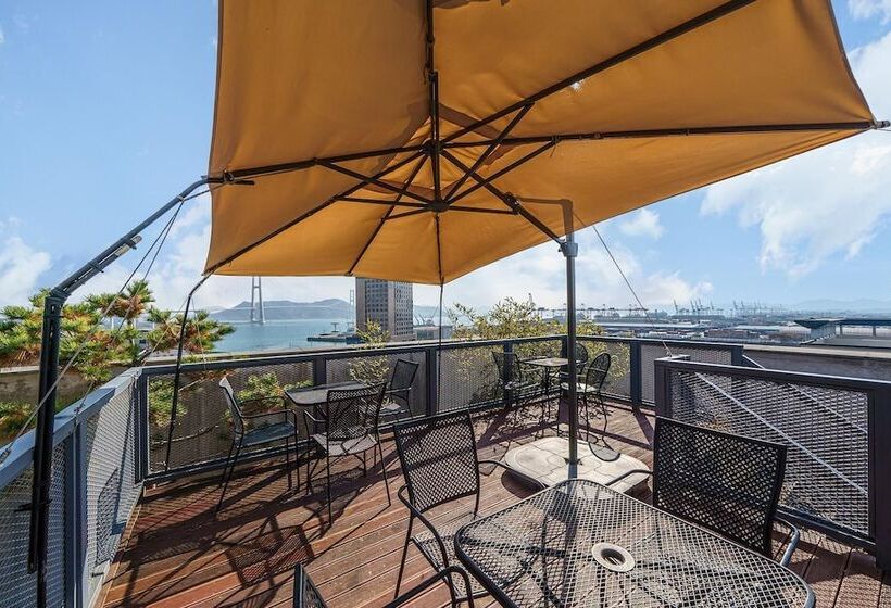 מוטל Gwangyang Harbor Bridge