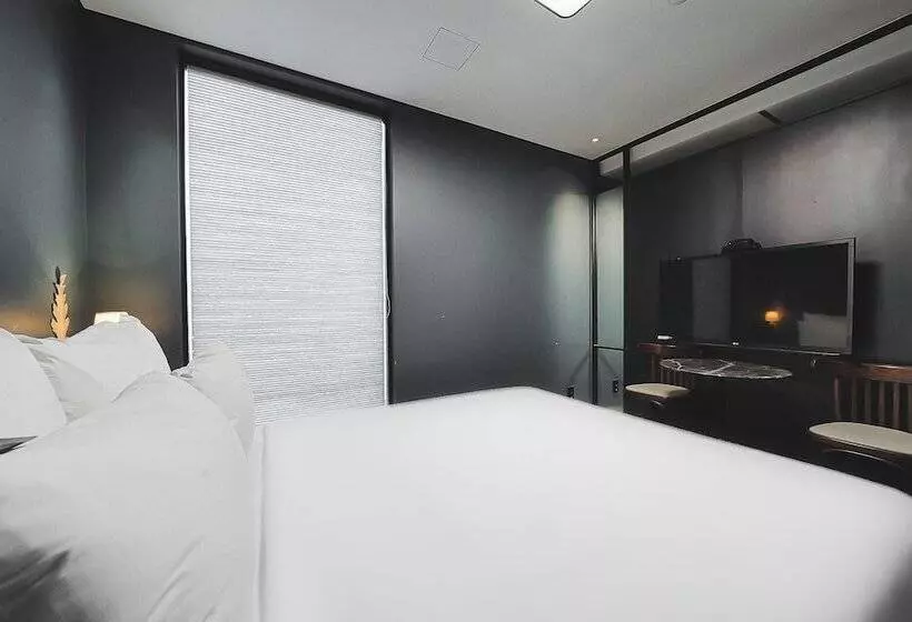 Motelli Gwangyang Harbor Bridge